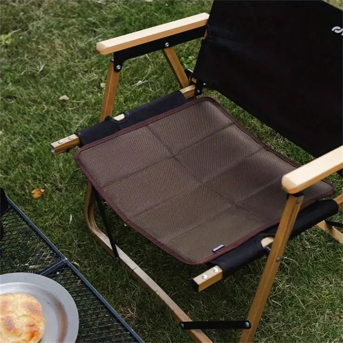 2 pcs Portable Foldable 600D Oxford Cloth Waterproof Camping Seat Cushion B2259