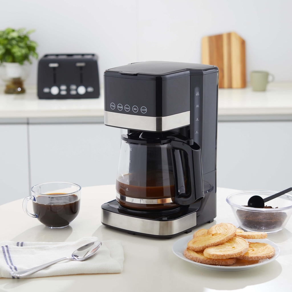 12 Cup Programmable Drip Coffee Maker with Glass Pot J224