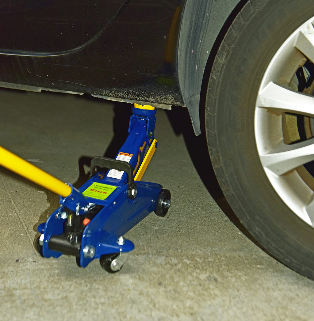 2-Ton Hydraulic Floor Jack Y19614